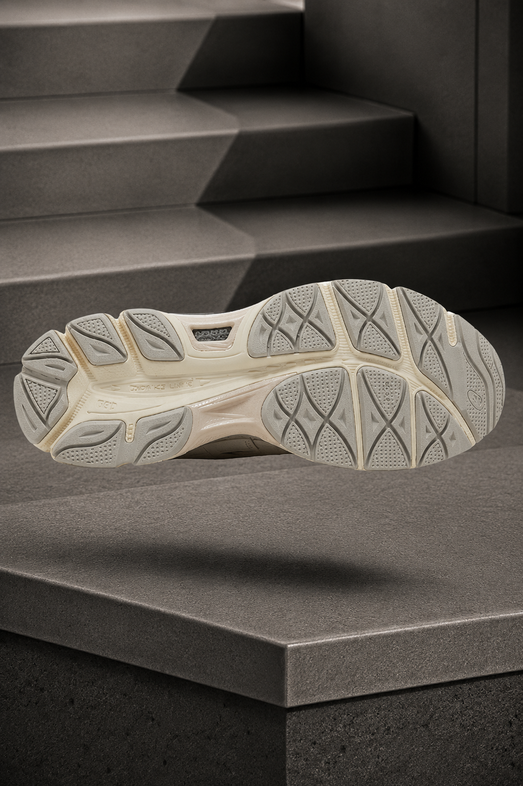 ASICS Gel-NYC — Cream / Cement Grey