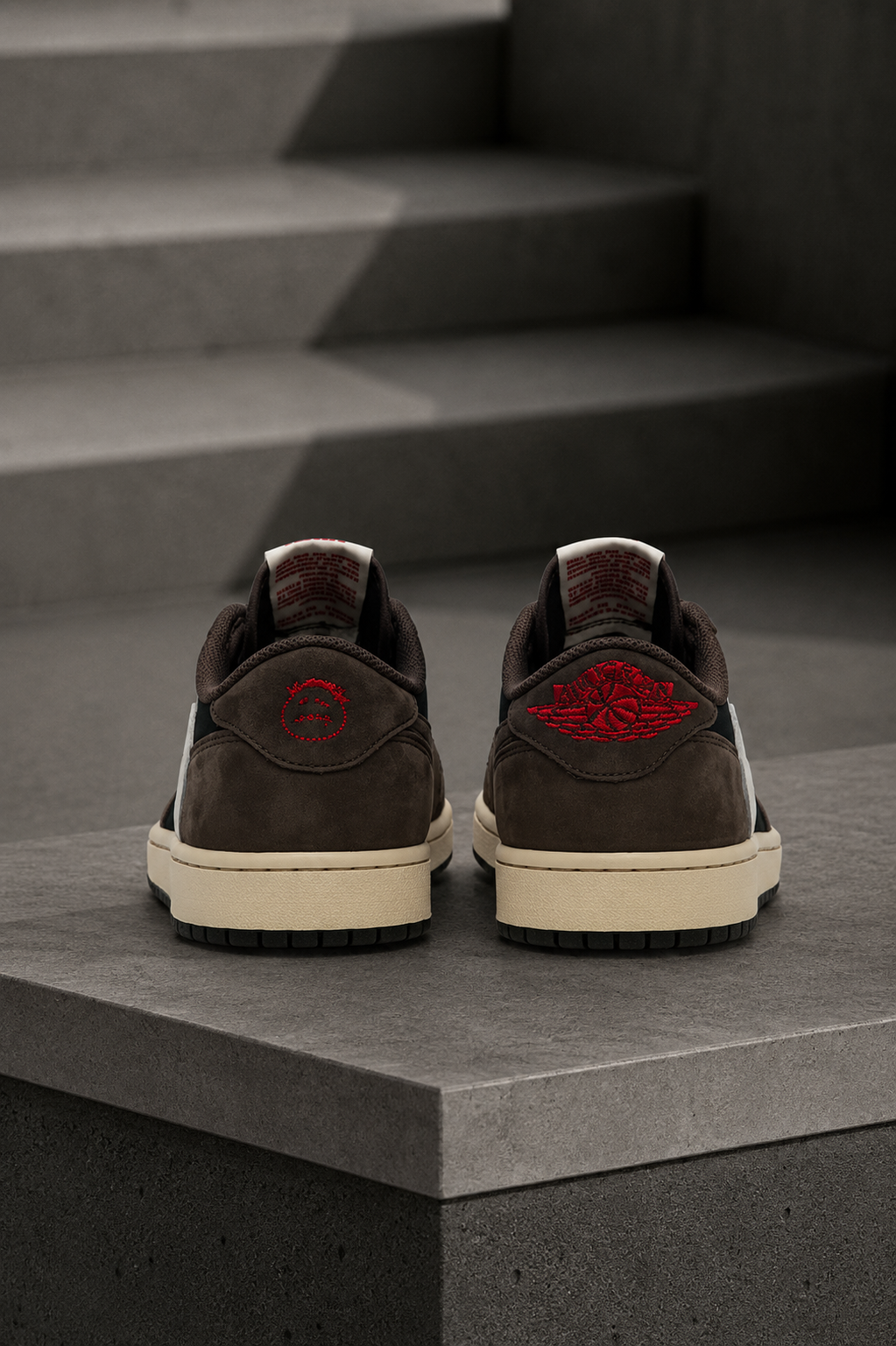 Air Jordan 1 Low OG x Travis Scott « Mocha »