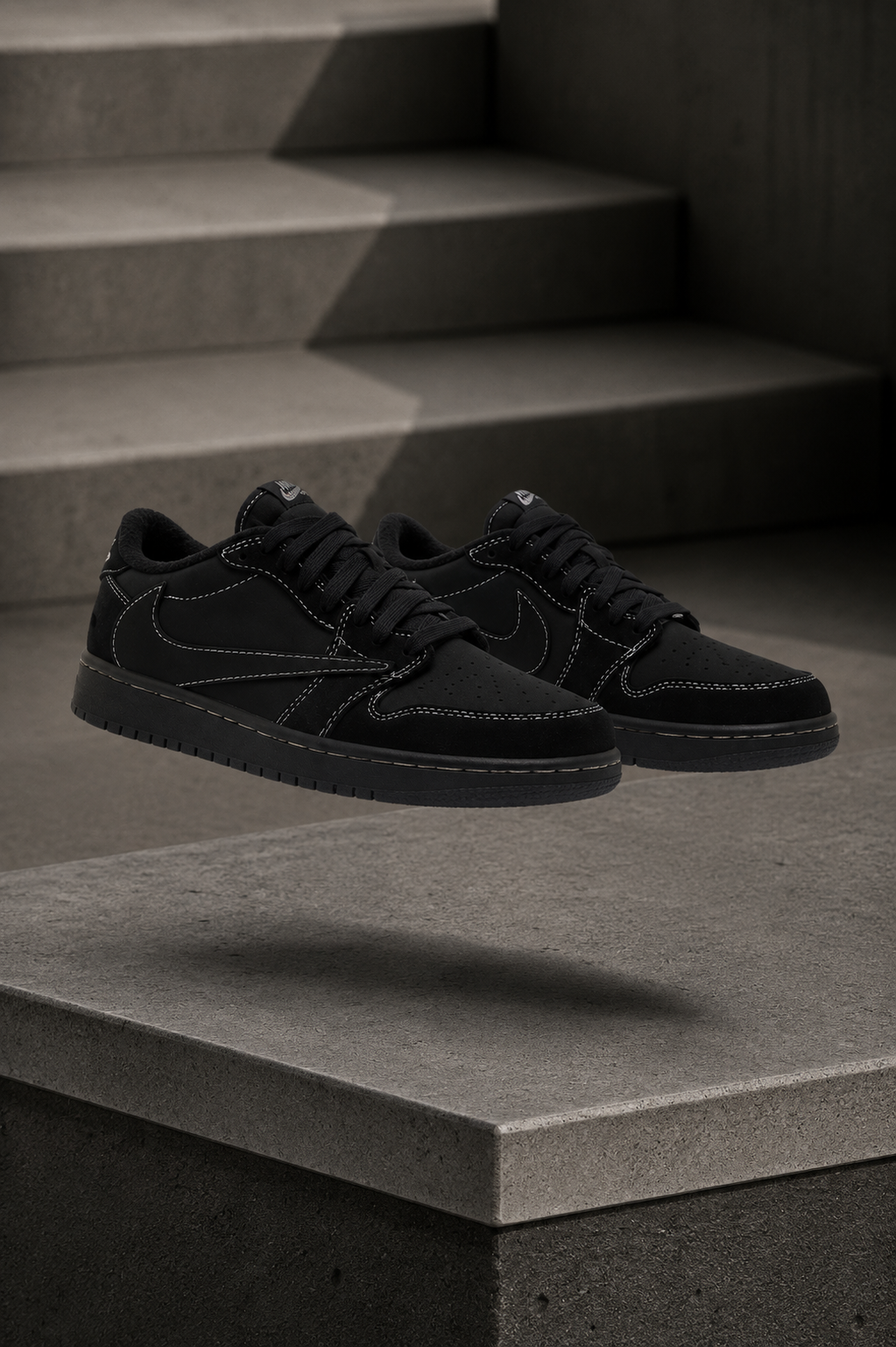 Air Jordan 1 Low OG x Travis Scott « Black Phantom »