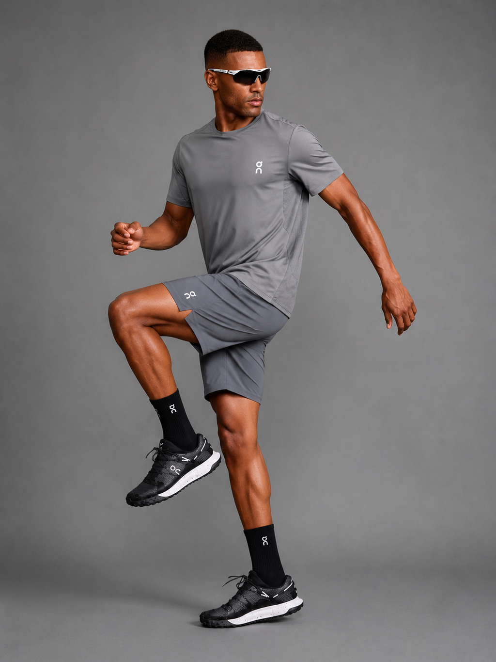Ensemble Running Homme On — T-shirt + Short — Gris