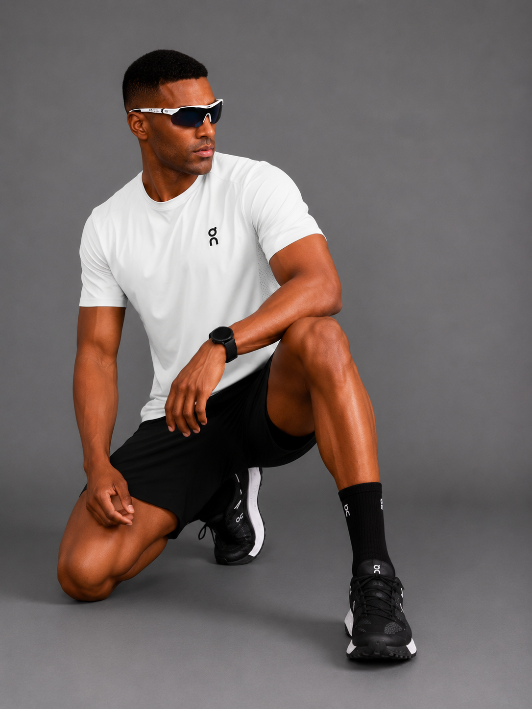 Ensemble Running Homme On — T-shirt Blanc + Short Noir