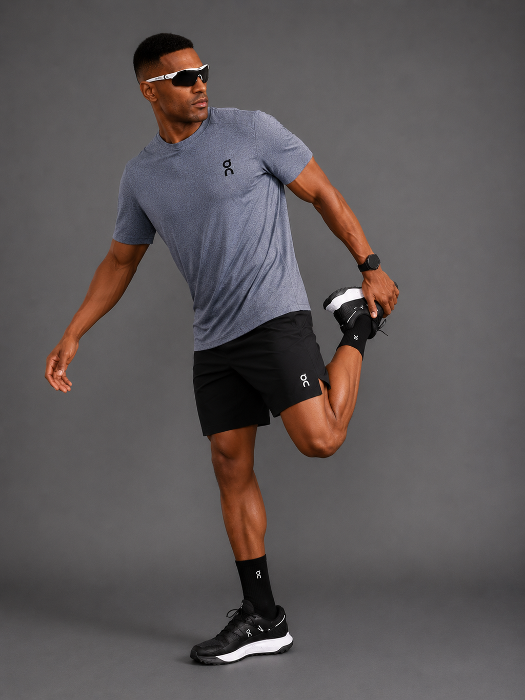 Ensemble Running Homme On — T-shirt Gris + Short Noir