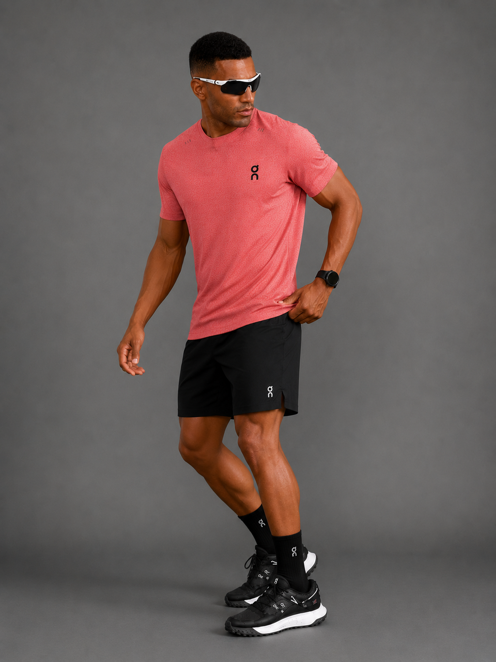 Ensemble Running Homme On — T-shirt Rose + Short Noir