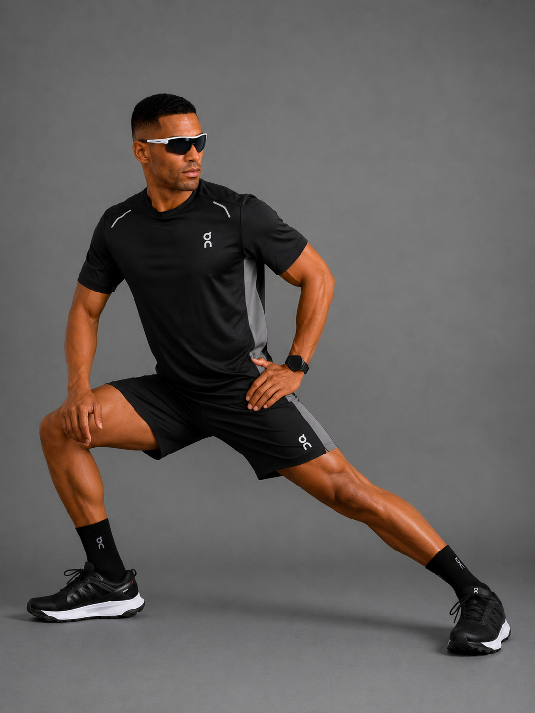 Ensemble Running Homme On — T-shirt Noir + Short Treillis Gris