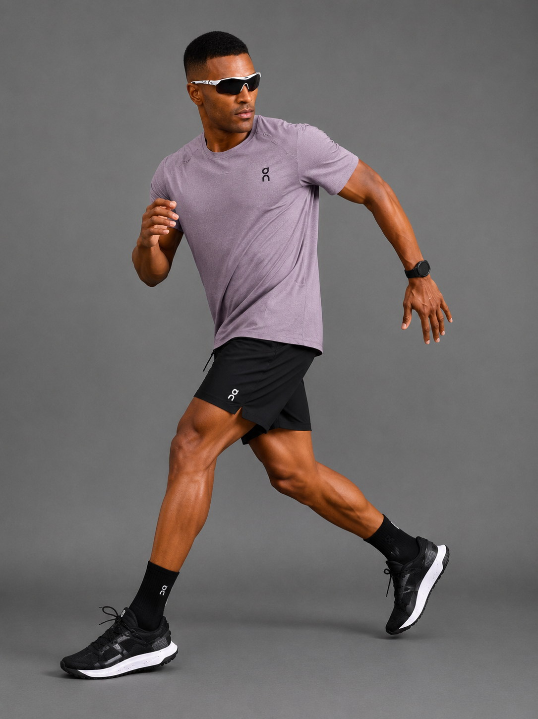 Ensemble Running Homme On — T-shirt Violet + Short Noir