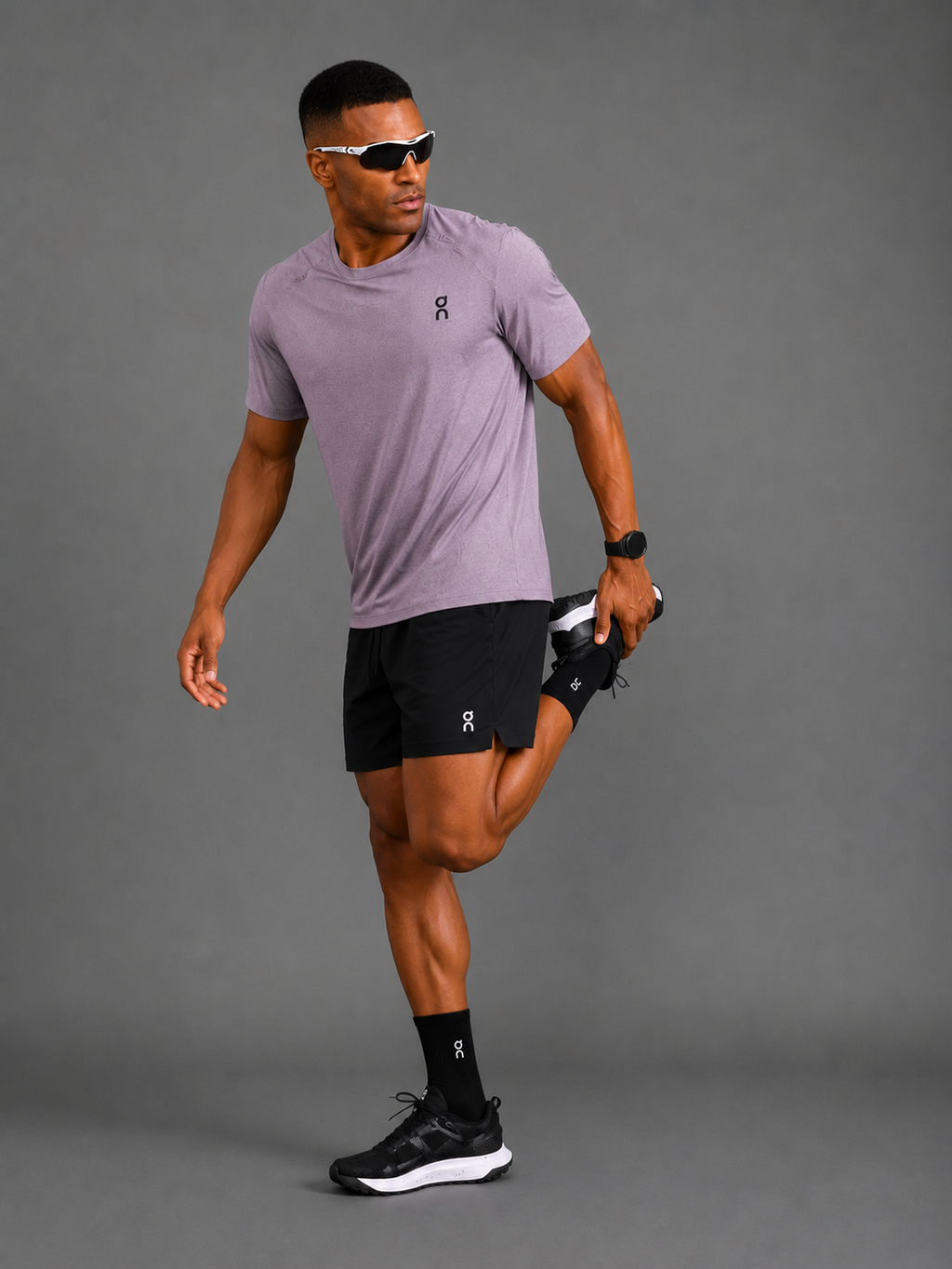 Ensemble Running Homme On — T-shirt Violet + Short Noir