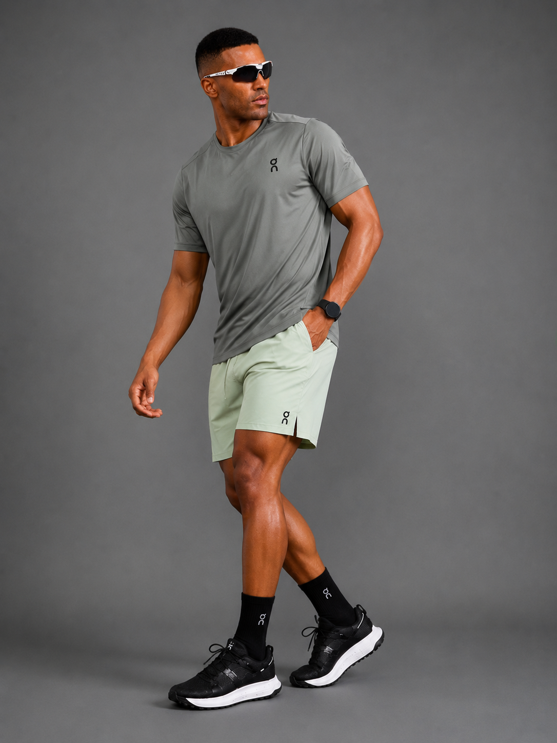 Ensemble Running Homme On — T-shirt Kaki Grisé + Short Vert Sauge Clair