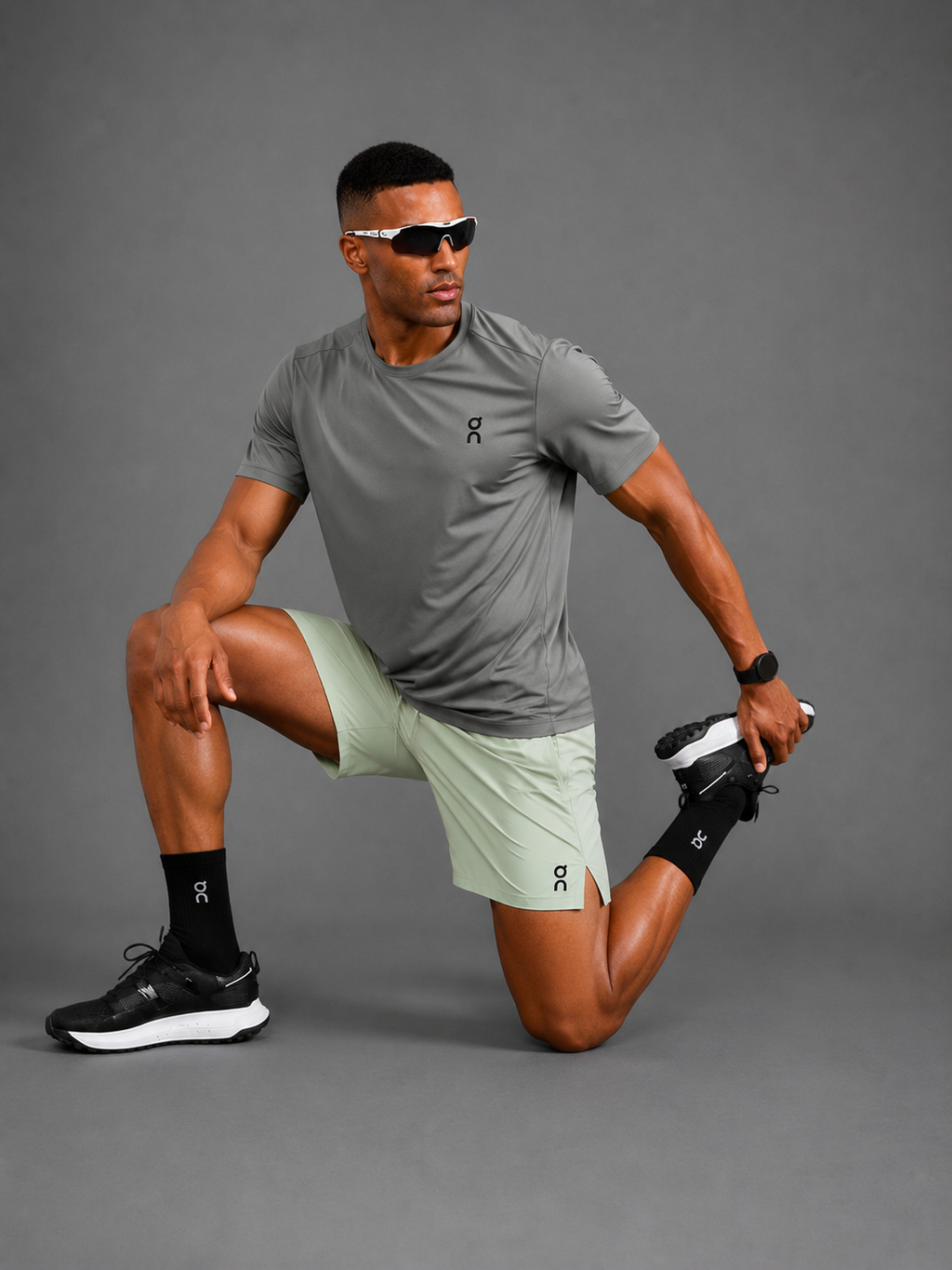 Ensemble Running Homme On — T-shirt Kaki Grisé + Short Vert Sauge Clair
