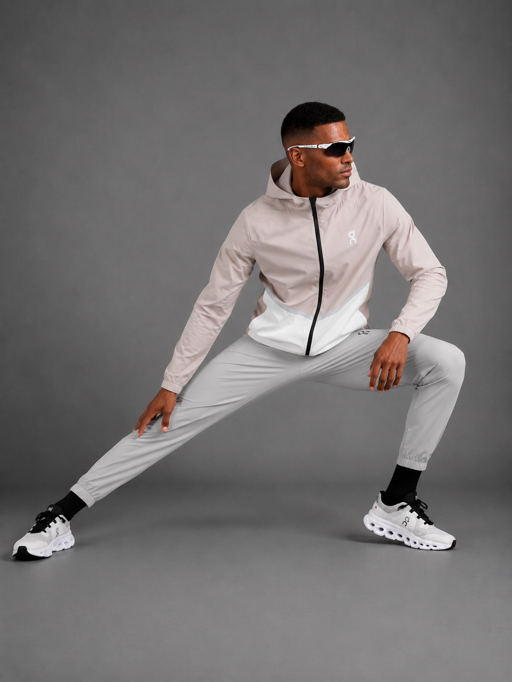 ON RUNNING — Ensemble Veste à Capuche + Pantalon — Rose Poudré & Gris Clair