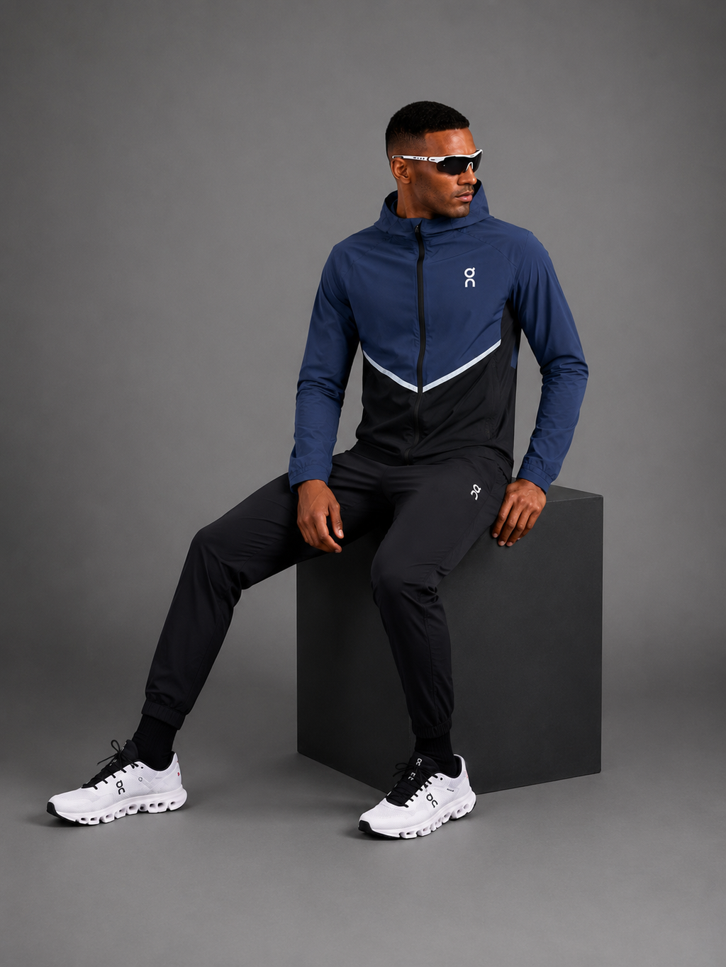 ON RUNNING — Ensemble Veste à Capuche + Pantalon — Bleu Acier & Bleu Marine