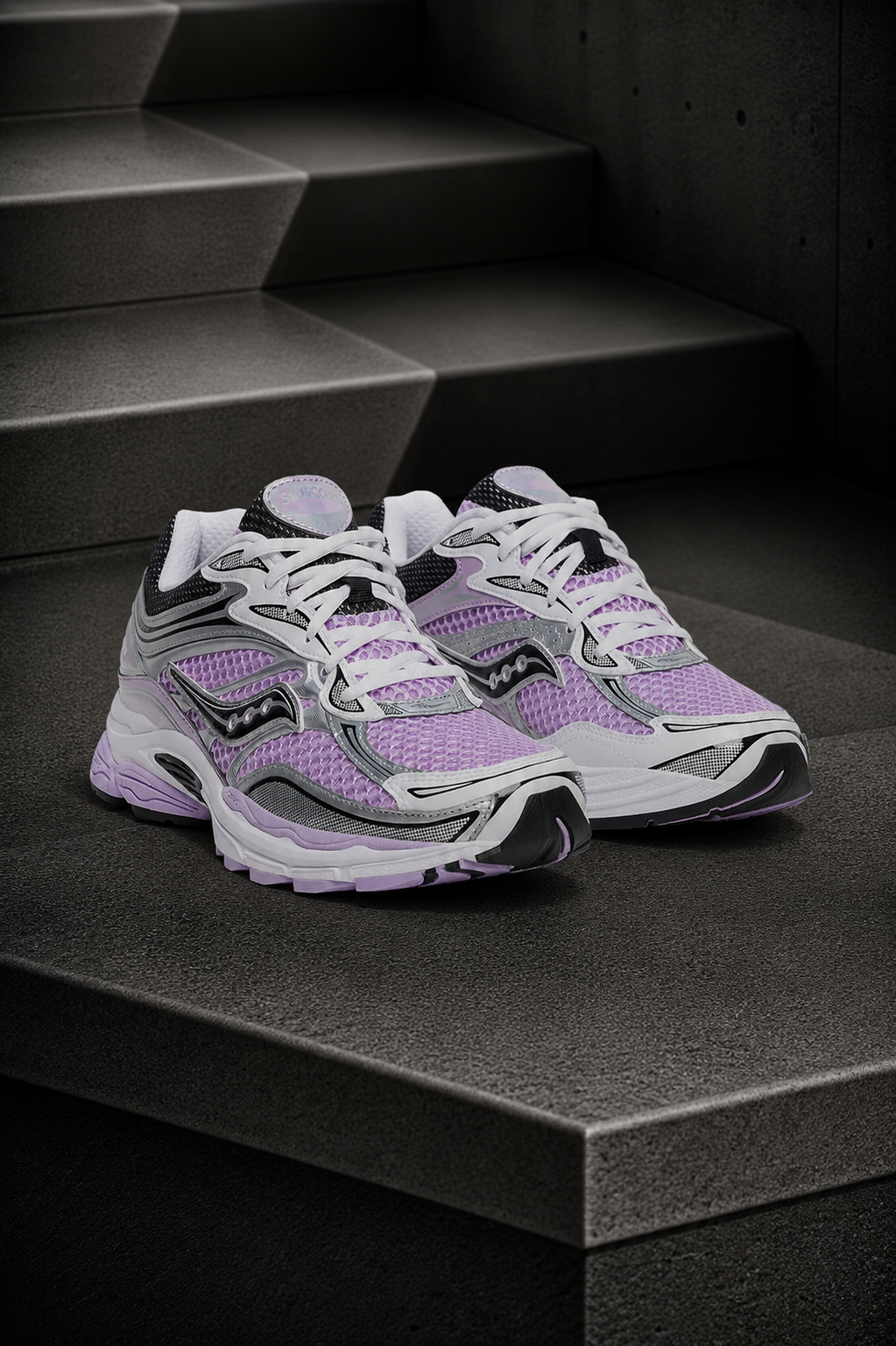 SAUCONY — ProGrid Omni 9 — Silver / Lilac