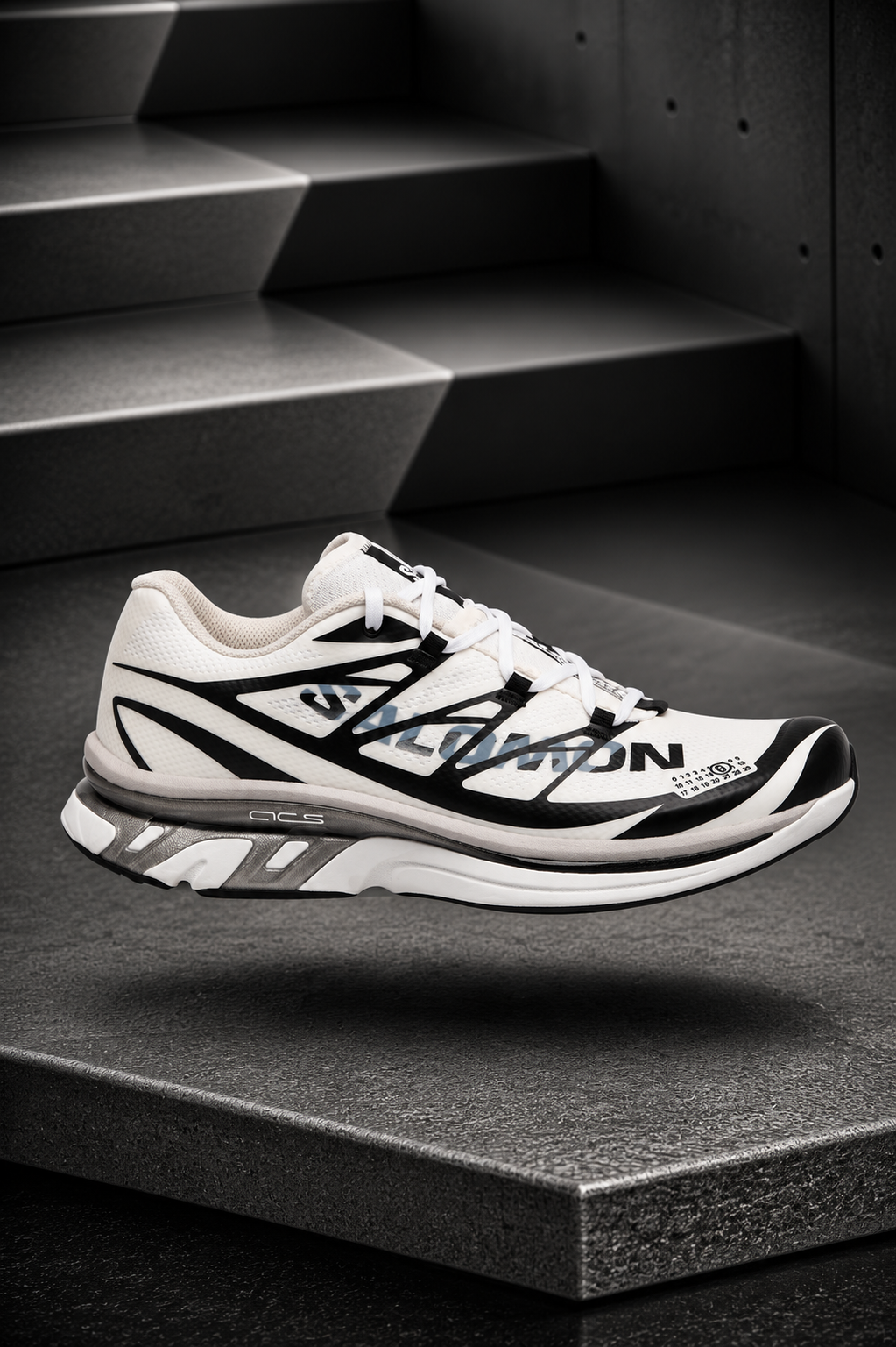 SALOMON x MAISON MARGIELA — XT-MM 6 — Vanilla Ice