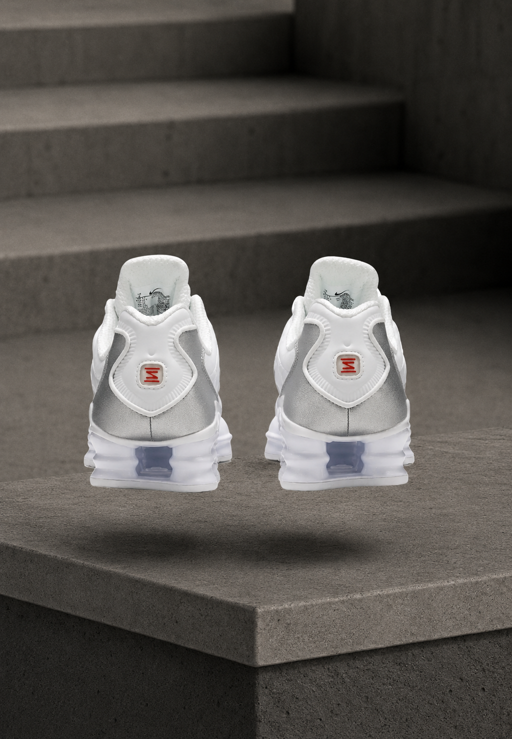 NIKE — Shox TL — Blanc / Argent
