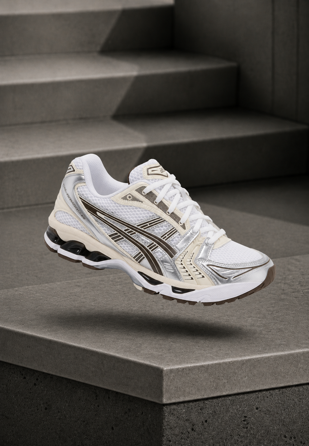 ASICS Gel-Kayano 14 — Blanc / Argenté / Marron Chocolat