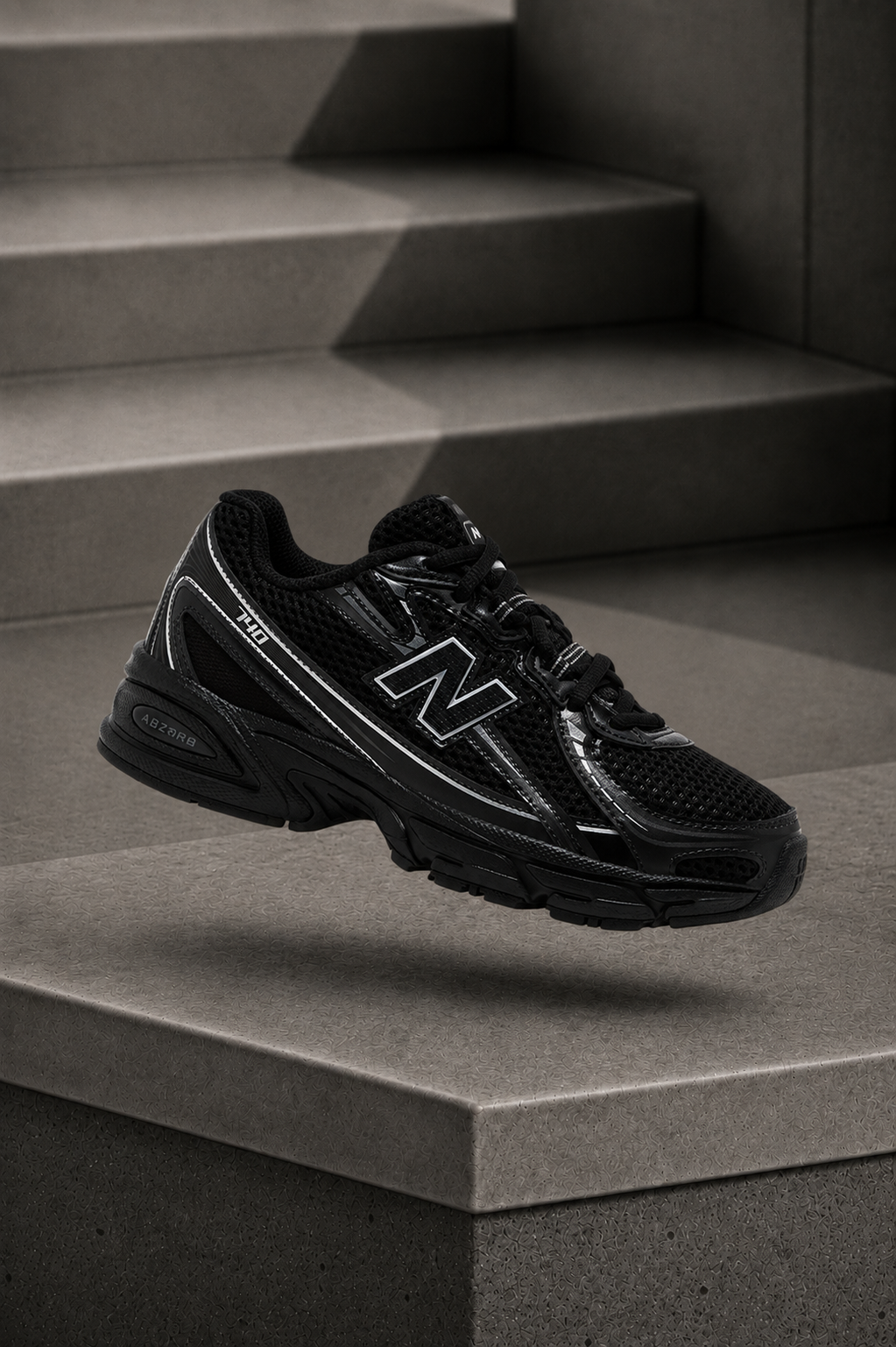 New Balance 740 — Tout Noir