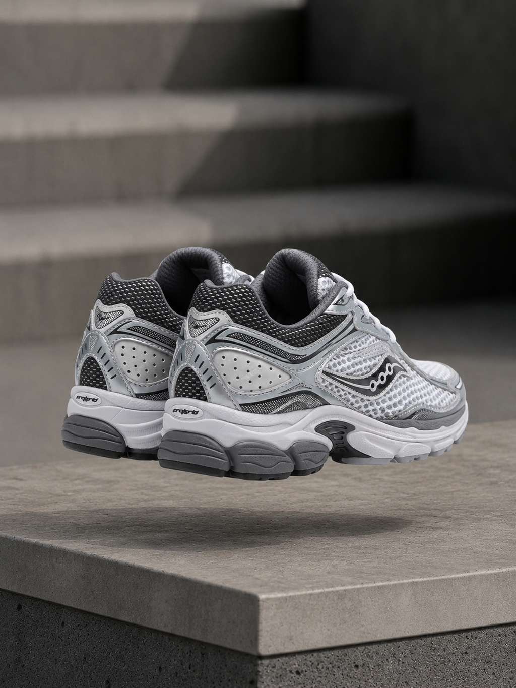 Saucony Omni Grid 9 Grise