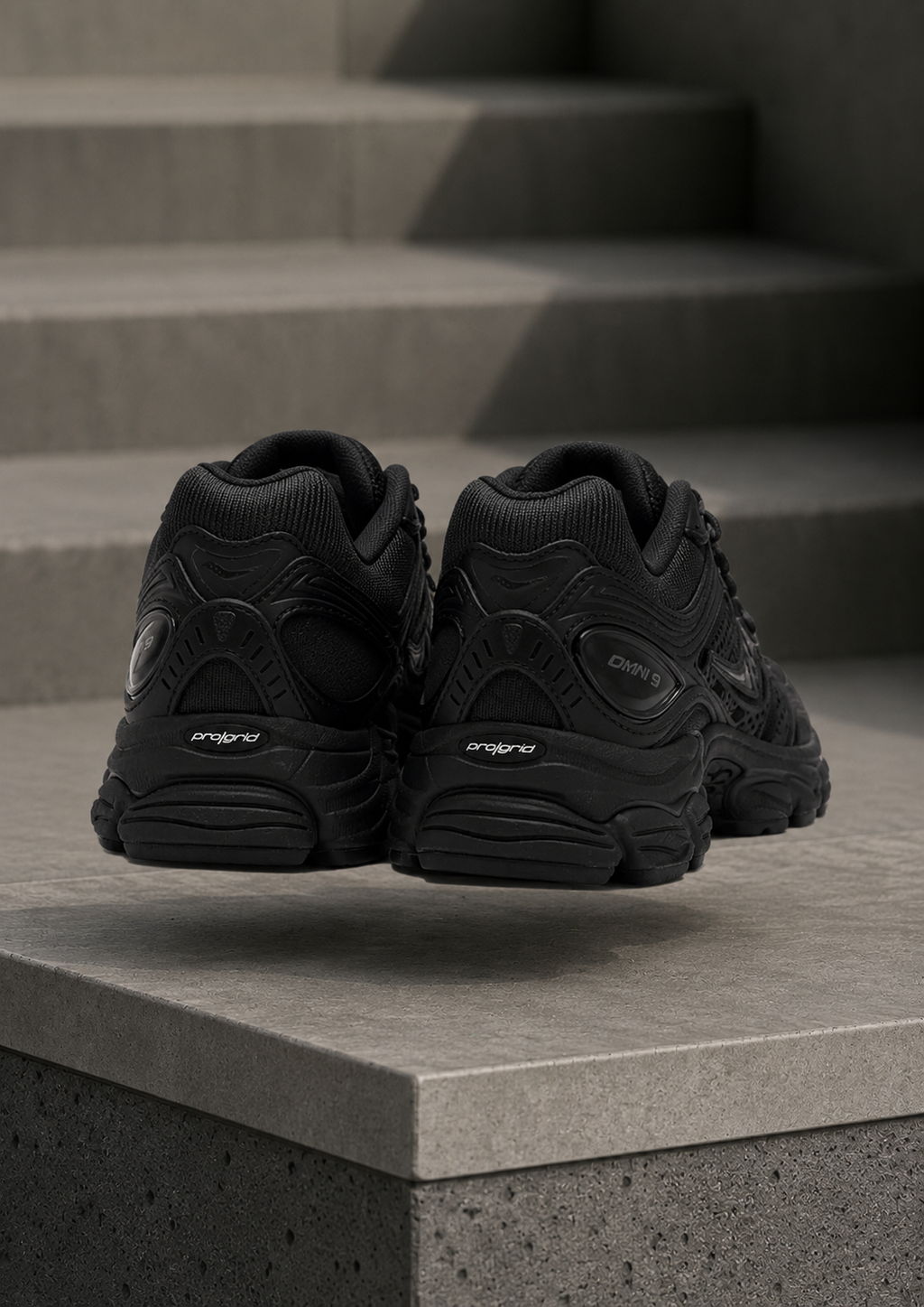 Saucony Omni Grid 9 – Sneakers Noires Unisexe Lifestyle