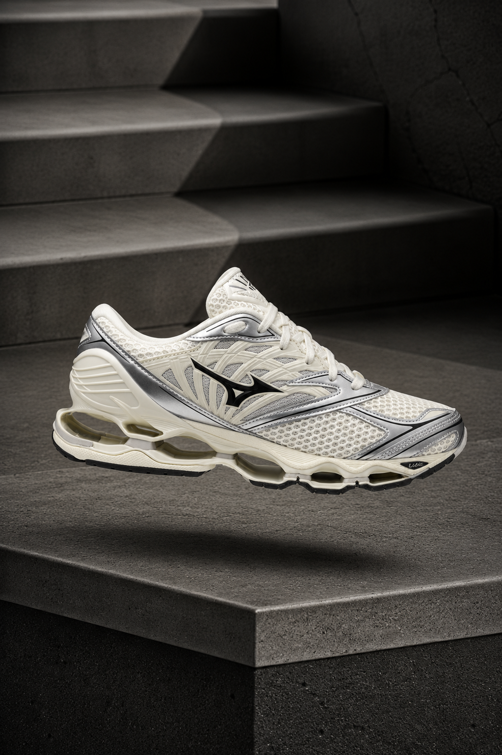 Mizuno Wave Prophecy « Cream/Silver »