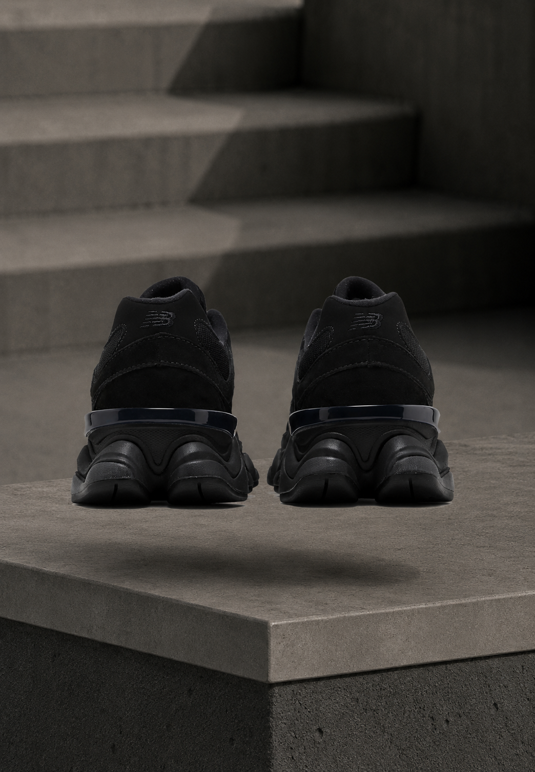 NEW BALANCE — 9060 — Triple Black