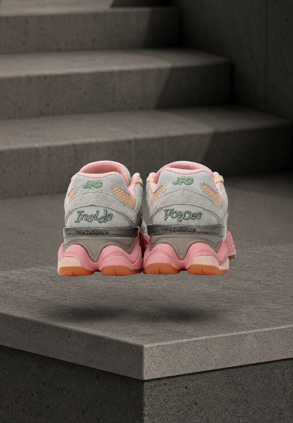 NEW BALANCE — 9060 — Gris / Pêche / Rose