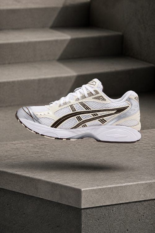 ASICS Gel-Kayano 14 — Blanc / Argenté / Marron Chocolat