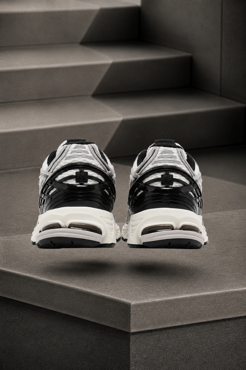 New Balance 1906R — Blanc / Argenté / Noir