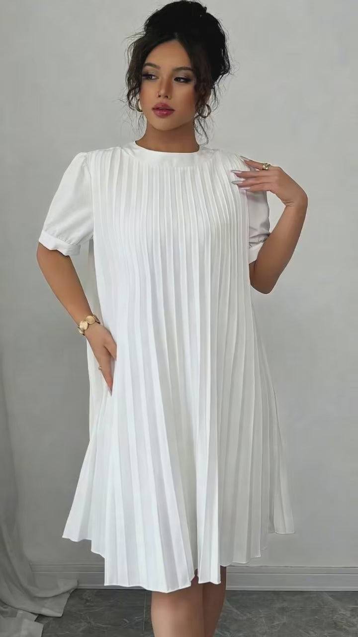 Robe Midi Plissée à Manches Bouffantes 🦸